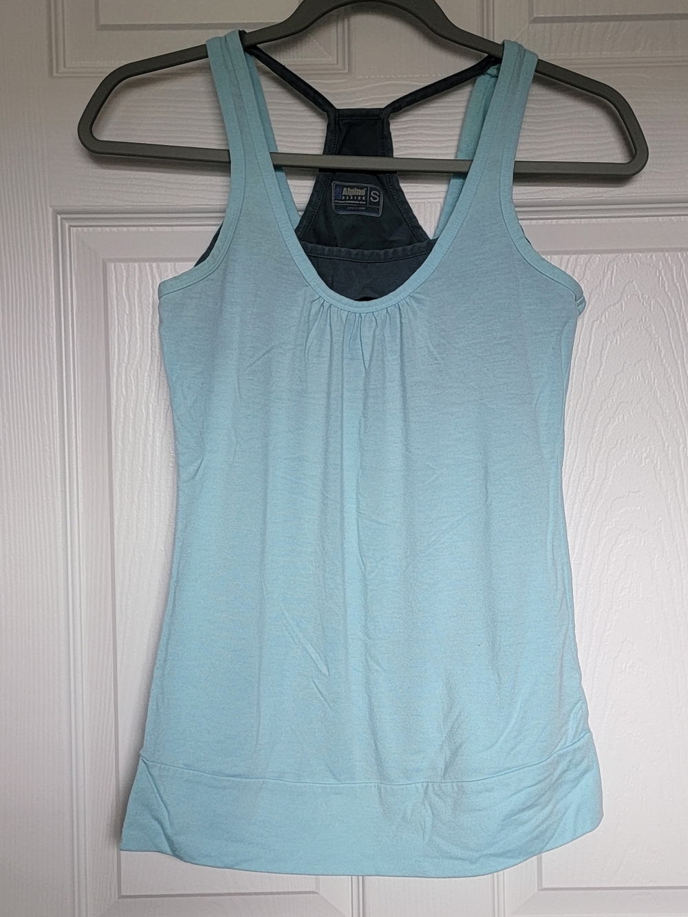 Alpine Design Athletic Tank Top Size Small